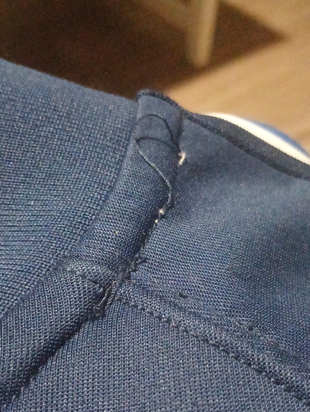 Men AE Jacket - Picture 6 of 6